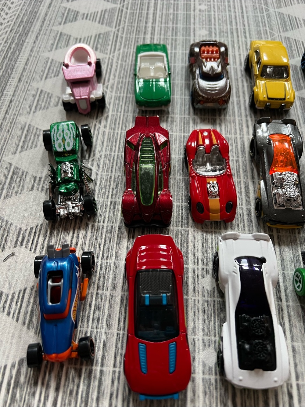Hot wheels Car Set - Picture 2 of 7